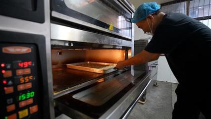 國貨經(jīng)濟(jì)雙看點(diǎn) 文具出海拓市場，月餅新老相融旺產(chǎn)銷